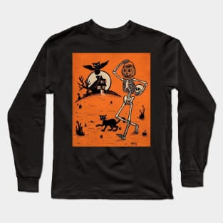 Retro Halloween Spooky Season Dancing Skeleton Trick or Treat Long Sleeve T-Shirt